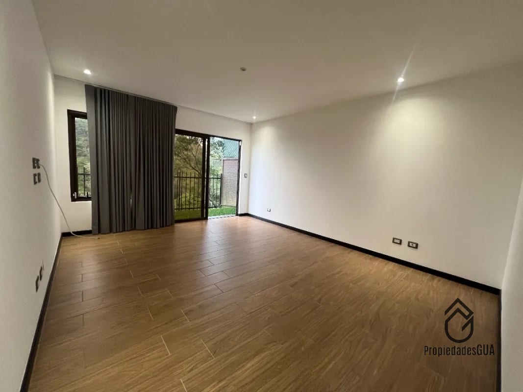 Casa con vista espectacular dentro de condominio en venta — Casa en Venta en Santa Catarina Pinula, Guatemala, Ciudad — foto 9 de 17