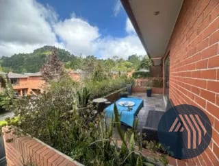 Venta de Hermosa Casa - Res. Concepción, KM 15 CES — Casa en Venta en Condominio Dalias-Residencias Concepción., Carretera a El Salvador, Guatemala, Ciudad — miniatura 3 de 12