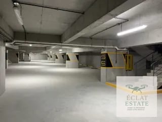 Zona 10 | Edificio Corporativo con Helipuerto | Presencia Ejecutiva — Apartamento en Alquiler en Zona 10, Guatemala, Ciudad — miniatura 5 de 12