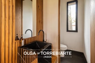 Casa frente al Lago en Amatitlán — Casa en Alquiler en Amatitlán, Guatemala, Ciudad — miniatura 3 de 16