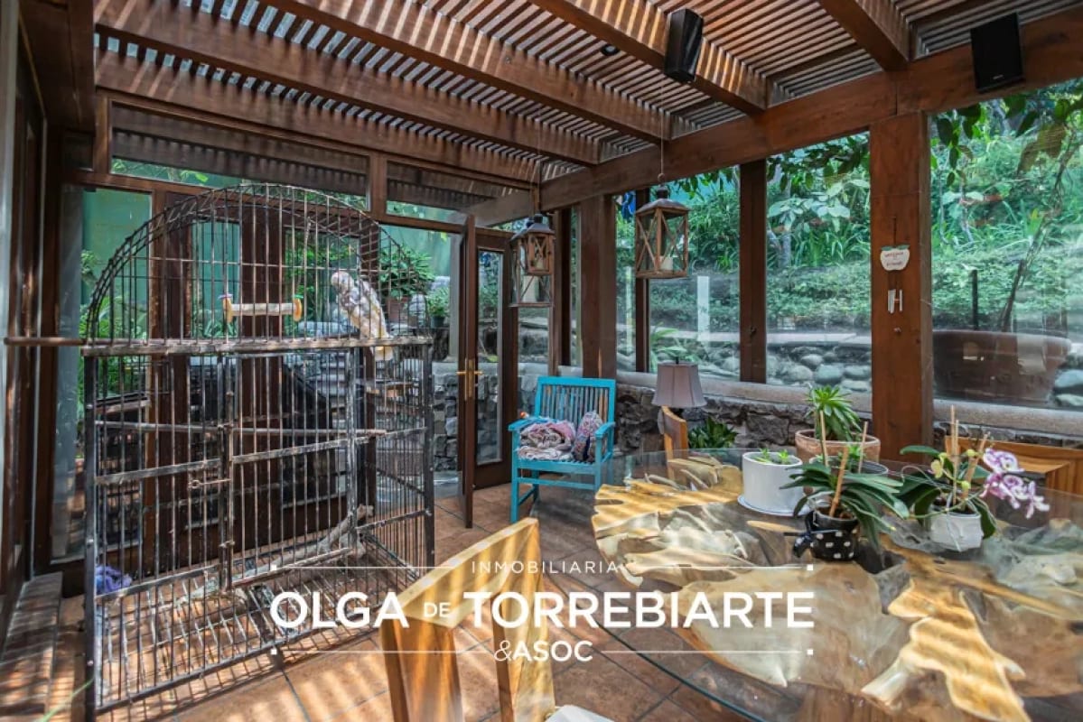 Casa en Residenciales La Cruz — Casa en Venta en Santa Catarina Pinula, Guatemala, Ciudad — foto 9 de 16