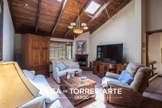 Casa en Residenciales La Cruz — Casa en Venta en Santa Catarina Pinula, Guatemala, Ciudad — miniatura 5 de 16
