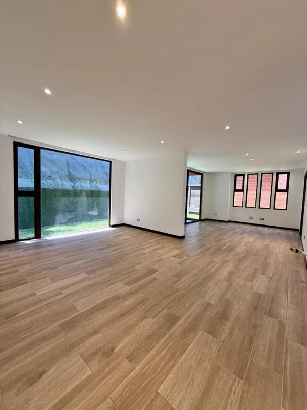 Casa en venta Antaria Buena Vista — Casa en Venta en Santa Catarina Pinula, Guatemala, Ciudad — foto 11 de 13