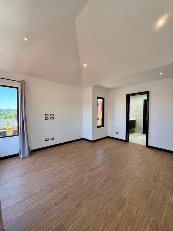 Casa en venta Antaria Buena Vista — Casa en Venta en Santa Catarina Pinula, Guatemala, Ciudad — foto 6 de 13