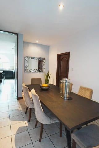 Vendo Exclusiva Casa en Villas del Pinar Km.19.4 Carretera a El Salvador — Casa en Venta en Villas del Pinar, Carretera a El Salvador, Guatemala, Ciudad — miniatura 12 de 17
