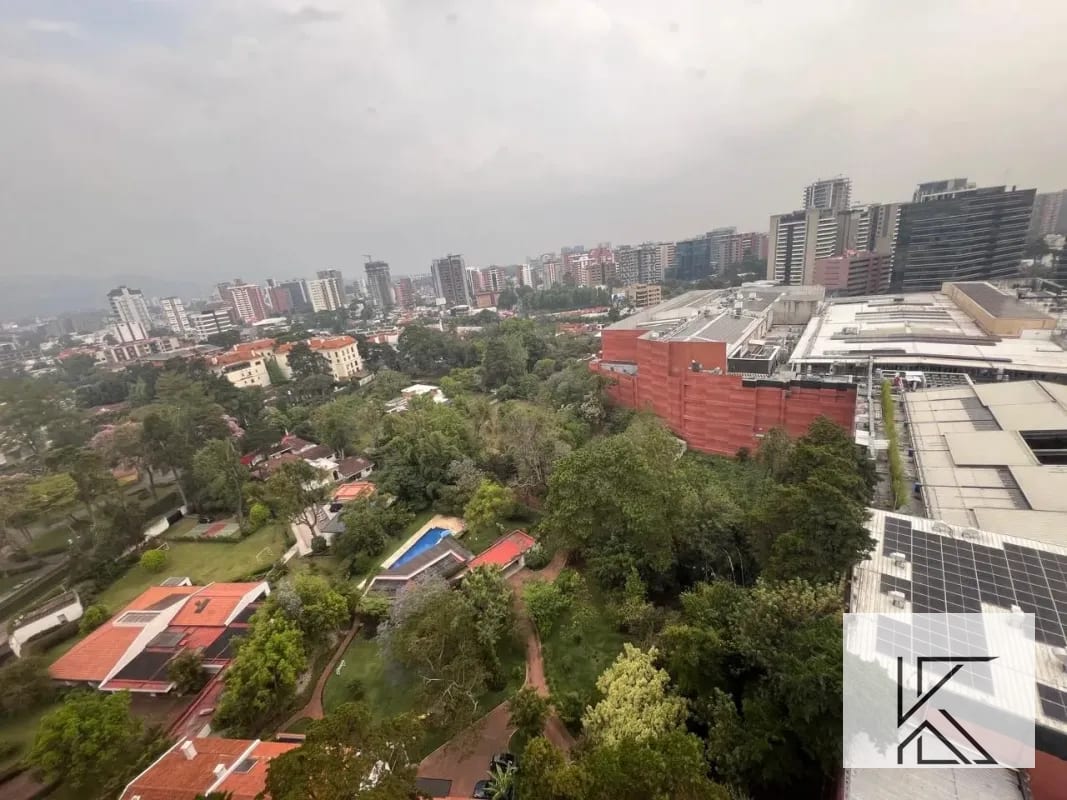 Elegante apartamento en venta en el Condominio Milenia, zona 10 — Apartamento en Venta en Milenia, Zona 10, Guatemala, Ciudad — foto 11 de 12