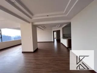 Elegante apartamento en venta en el Condominio Milenia, zona 10 — Apartamento en Venta en Milenia, Zona 10, Guatemala, Ciudad — miniatura 6 de 12