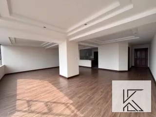 Elegante apartamento en venta en el Condominio Milenia, zona 10 — Apartamento en Venta en Milenia, Zona 10, Guatemala, Ciudad — miniatura 5 de 12