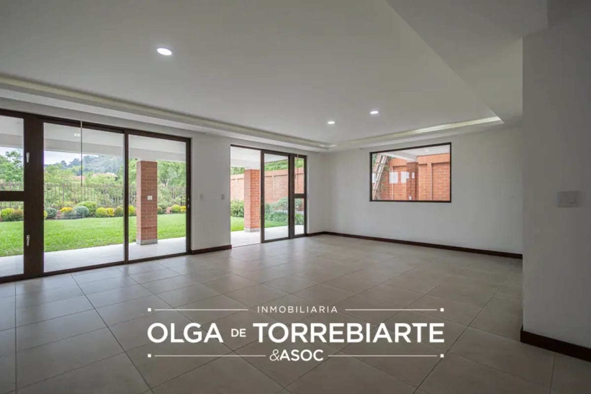 Casa en Camelias, Residencias Concepción — Casa en Venta en Carretera a El Salvador, Guatemala, Ciudad — foto 9 de 14