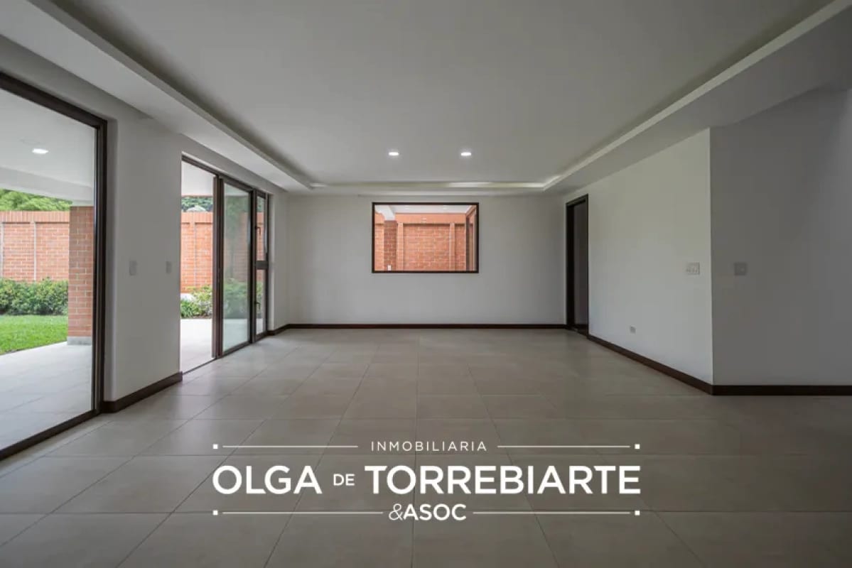 Casa en Camelias, Residencias Concepción — Casa en Venta en Carretera a El Salvador, Guatemala, Ciudad — foto 8 de 14