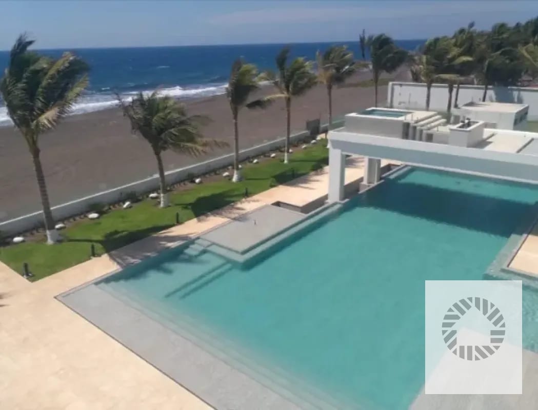Vendo Hermosa Casa Frente al Mar Hawái, Monterrico — Casa en Venta en Hawaii, Santa Rosa — foto 1 de 15