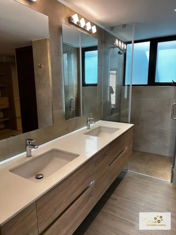 Exclusivo Penthouse en Reserva Oakland zona 10 — Apartamento en Venta en Reserva Oakland, Zona 10, Guatemala, Ciudad — foto 3 de 9