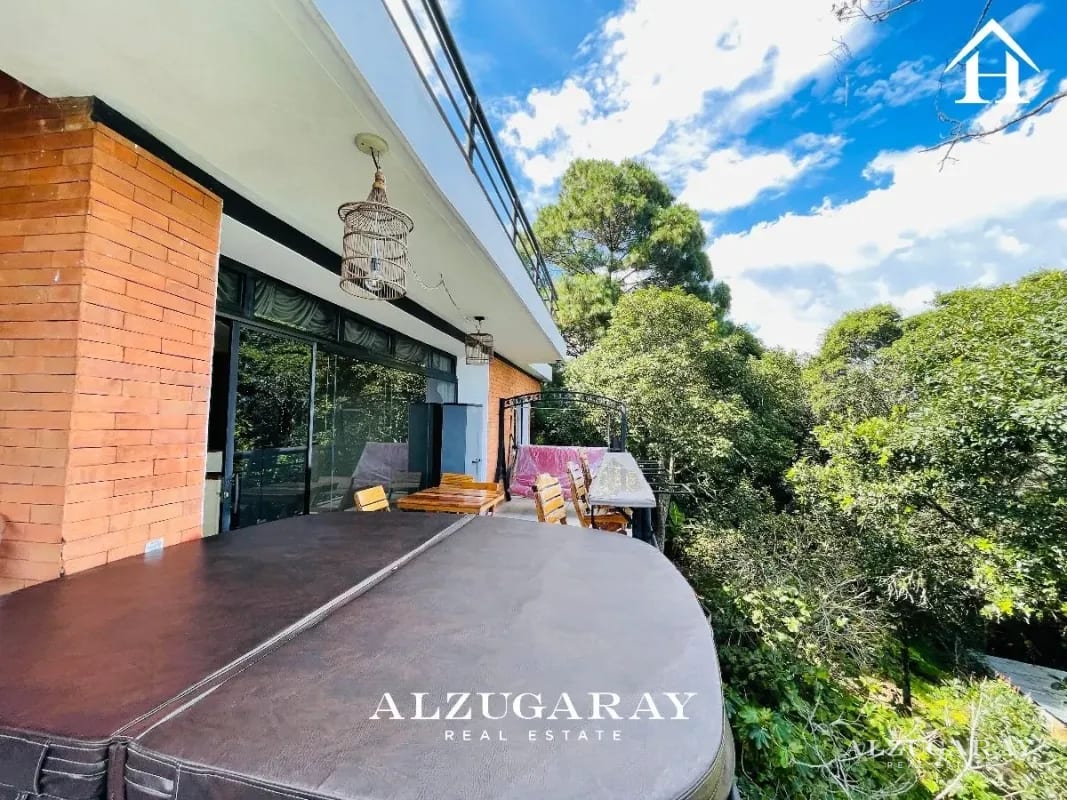 Casa Amueblada con Jardines - 4 Hab. / Cond. el Encinal, Mixco — Casa en Venta en Zona 7 Mixco, Guatemala, Ciudad — foto 5 de 15