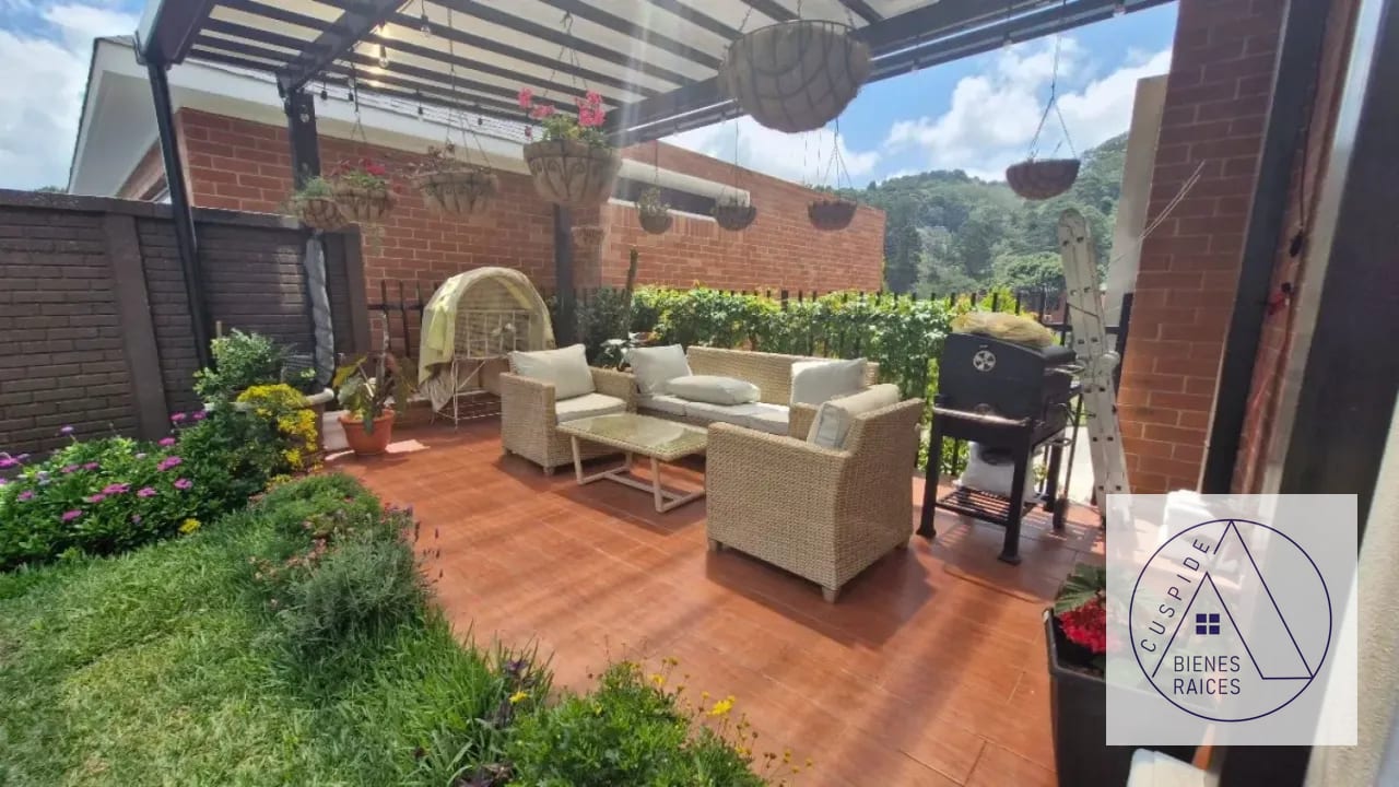 Antaria Buena Vista / Santa Catarina Pinula viva a 10 minutos de zona 10 — Casa en Venta en Santa Catarina Pinula, Guatemala, Ciudad — foto 6 de 12
