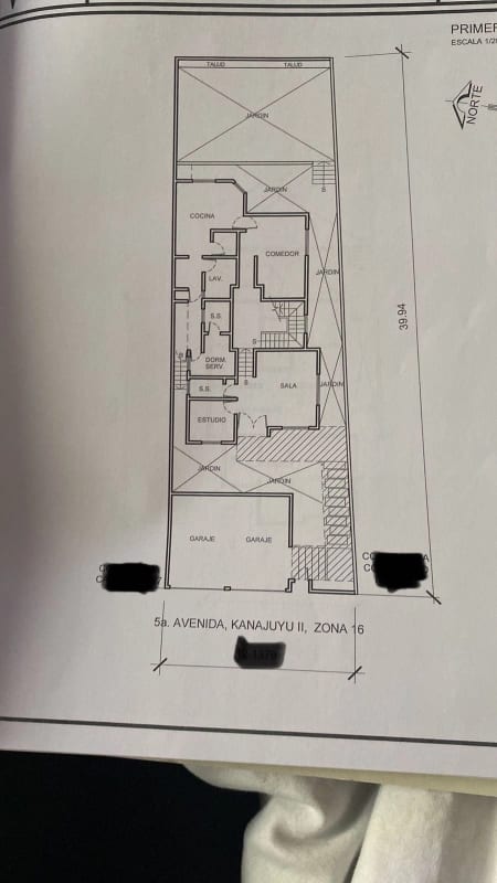 Casa en renta y venta Kanajuyu zona 16 (fuera de garita) — Casa en Venta en Zona 16, Guatemala, Ciudad — foto 2 de 12