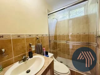 Venta de Amplia y Céntrica Casa - San Lazaro, Zona 15 — Casa en Venta en San Lázaro, Zona 15, Guatemala, Ciudad — miniatura 13 de 17