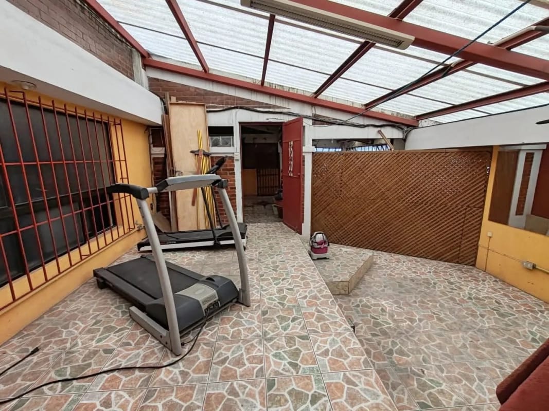 Casa en Venta San Cristóbal — Casa en Venta en Zona 8 Mixco, Guatemala, Ciudad — foto 2 de 10