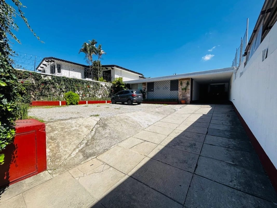 Zona 13 cercano a Avenida las Américas casa en venta — Casa en Venta en Zona 13, Guatemala, Ciudad — foto 1 de 6