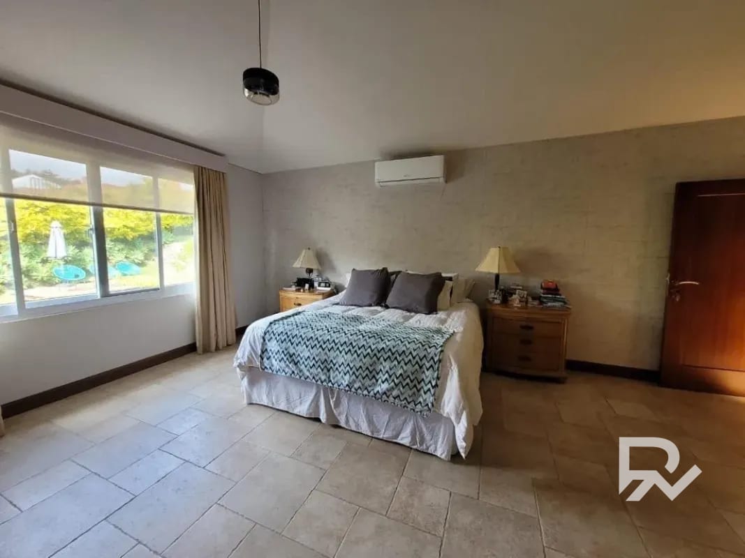 Hermosa Casa en venta en Colinas de Castel Fraijanes CAES — Casa en Venta en Carretera a El Salvador, Guatemala, Ciudad — foto 5 de 14