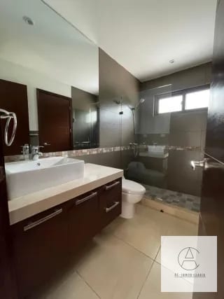 Linda casa con Jardín en venta — Casa en Venta en Santa Catarina Pinula, Guatemala, Ciudad — miniatura 17 de 17