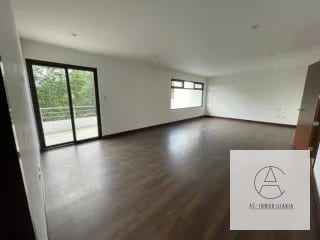 Linda casa con Jardín en venta — Casa en Venta en Santa Catarina Pinula, Guatemala, Ciudad — miniatura 5 de 17