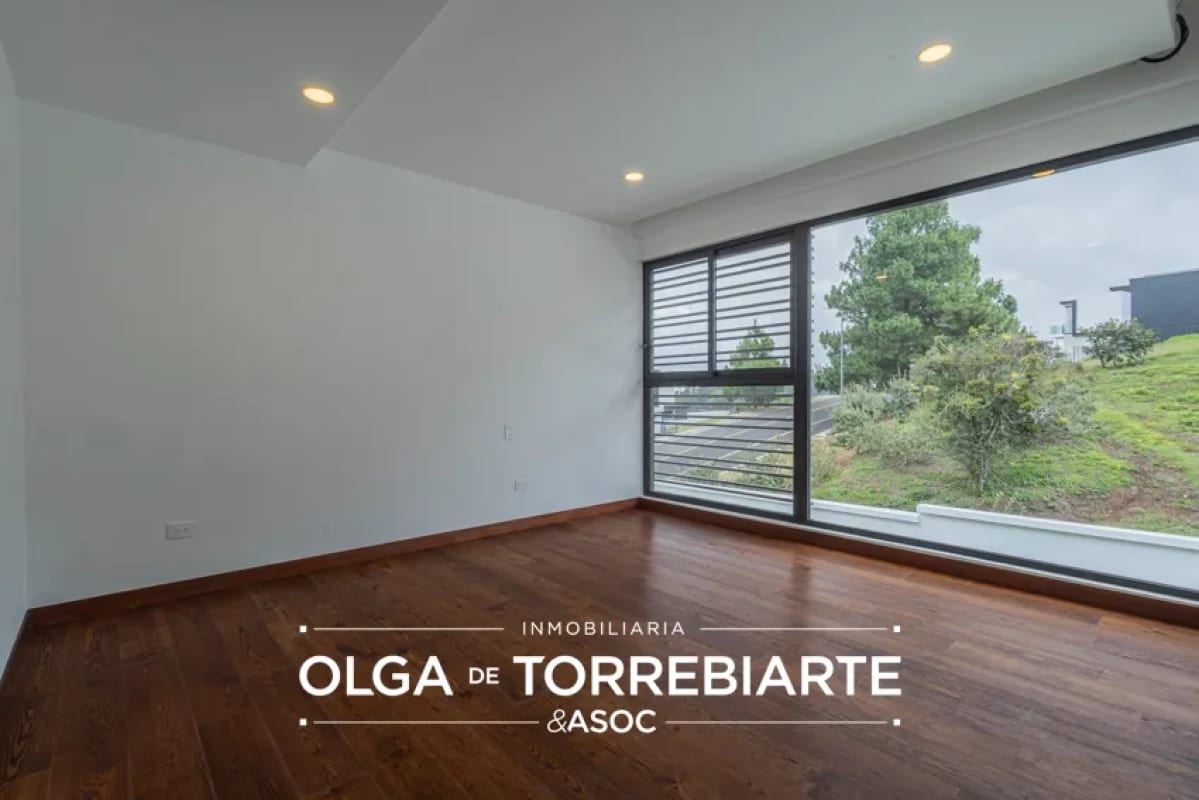 Casa en venta Sauces de El Pulté, Zona 16 — Casa en Venta en El Pulté Ecuestre, Zona 16, Guatemala, Ciudad — foto 4 de 16