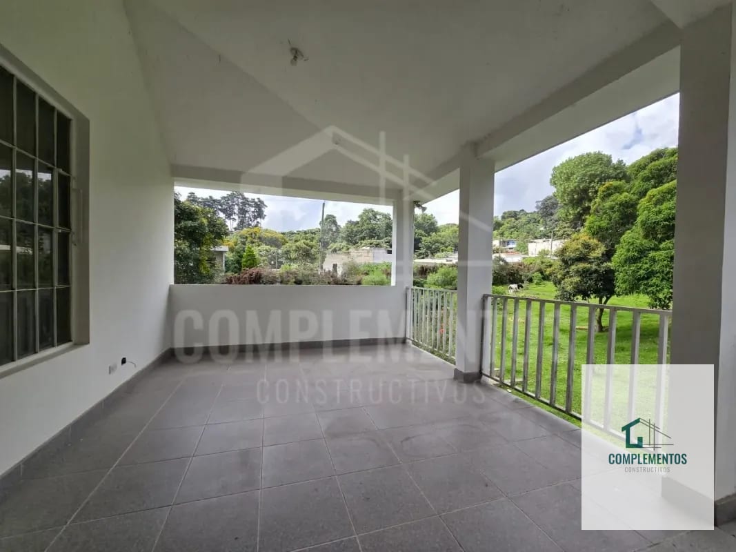 Casa en Venta San Bartolome Milpas Altas — Casa en Venta en San Bartolomé Milpas Altas, Sacatepéquez — foto 8 de 13