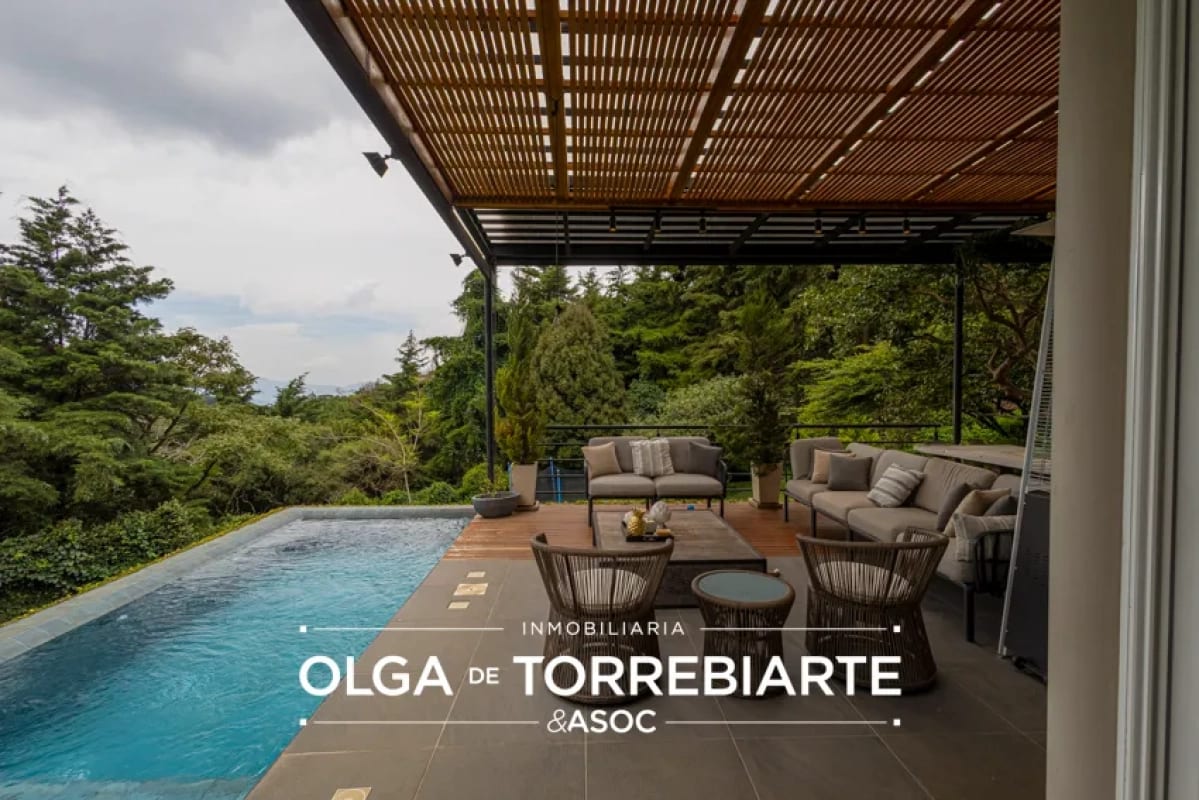 Casa con piscina en venta, Las Tinajas — Casa en Venta en Las Tinajas, Santa Catarina Pinula, Guatemala, Ciudad — foto 10 de 17