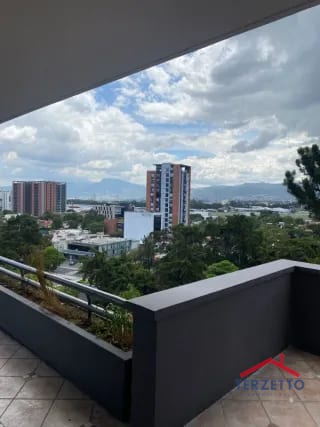 L´Excellence Zona 14 — Apartamento en Alquiler en Zona 14, Guatemala, Ciudad — miniatura 2 de 16
