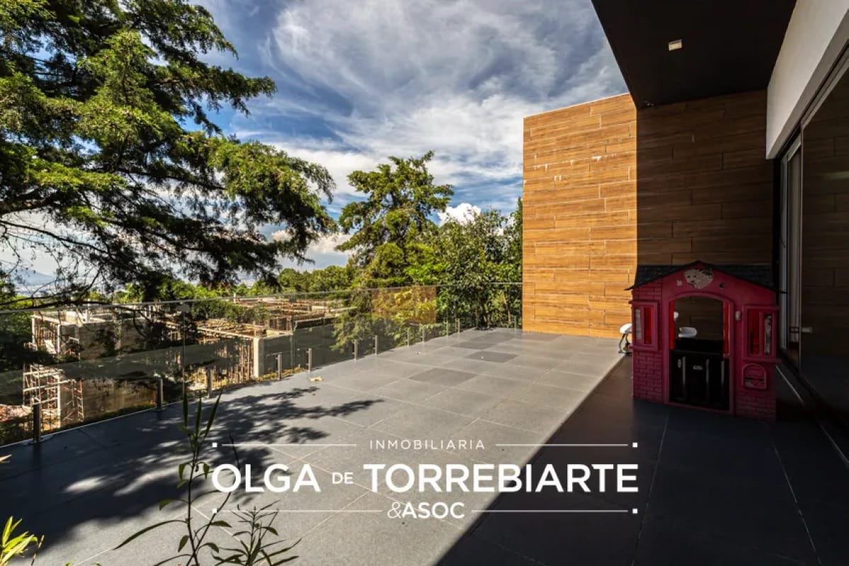Casa en Condominio Las Tinajas — Casa en Venta en Las Tinajas, Santa Catarina Pinula, Guatemala, Ciudad — foto 6 de 16