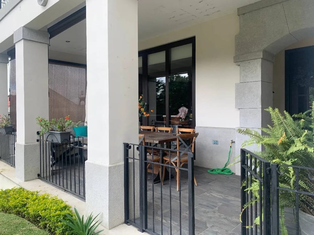 Hermosa casa en Lazos de Fraijanes — Casa en Venta en Lazos de Fraijanes, Carretera a El Salvador, Guatemala, Ciudad — foto 10 de 12