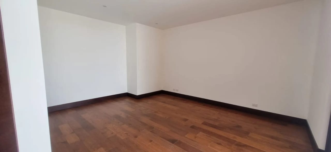 Alquiler de Apartamento Zona 14 Con espectaculares Vistas — Apartamento en Alquiler en Vistana, Zona 14, Guatemala, Ciudad — foto 12 de 16