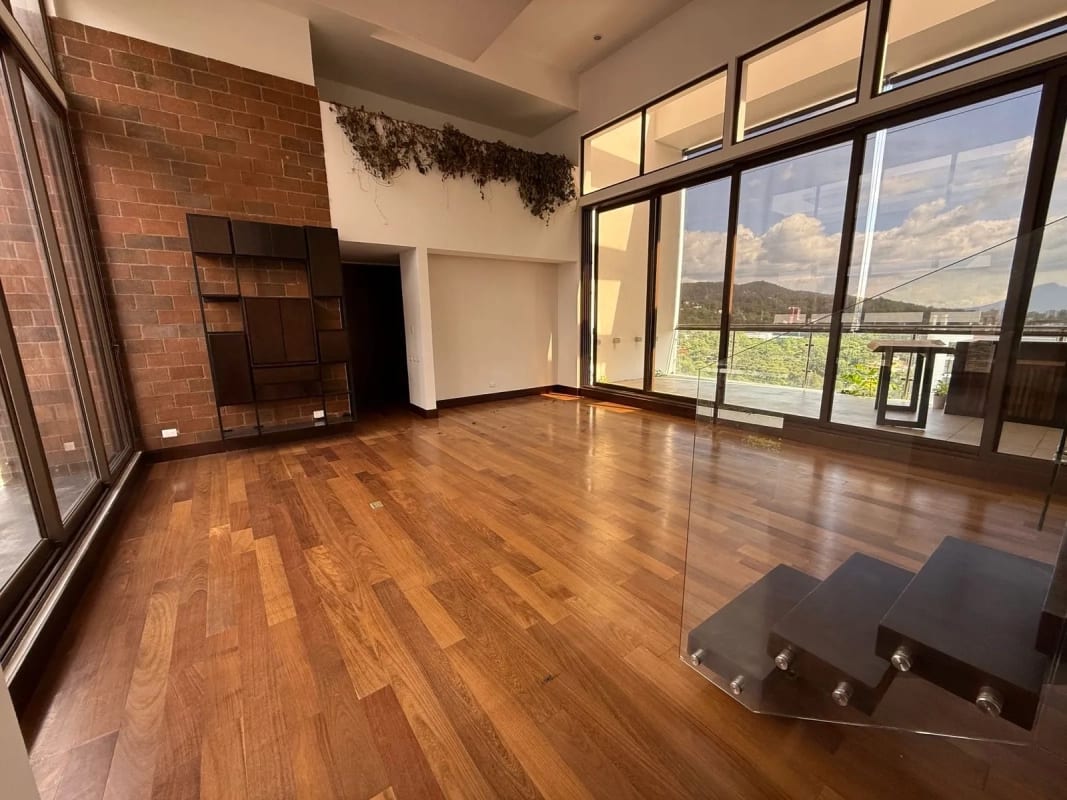 La Herradura, Zona 15 — Apartamento en Venta en Vista Hermosa II, Zona 15, Guatemala, Ciudad — foto 2 de 12