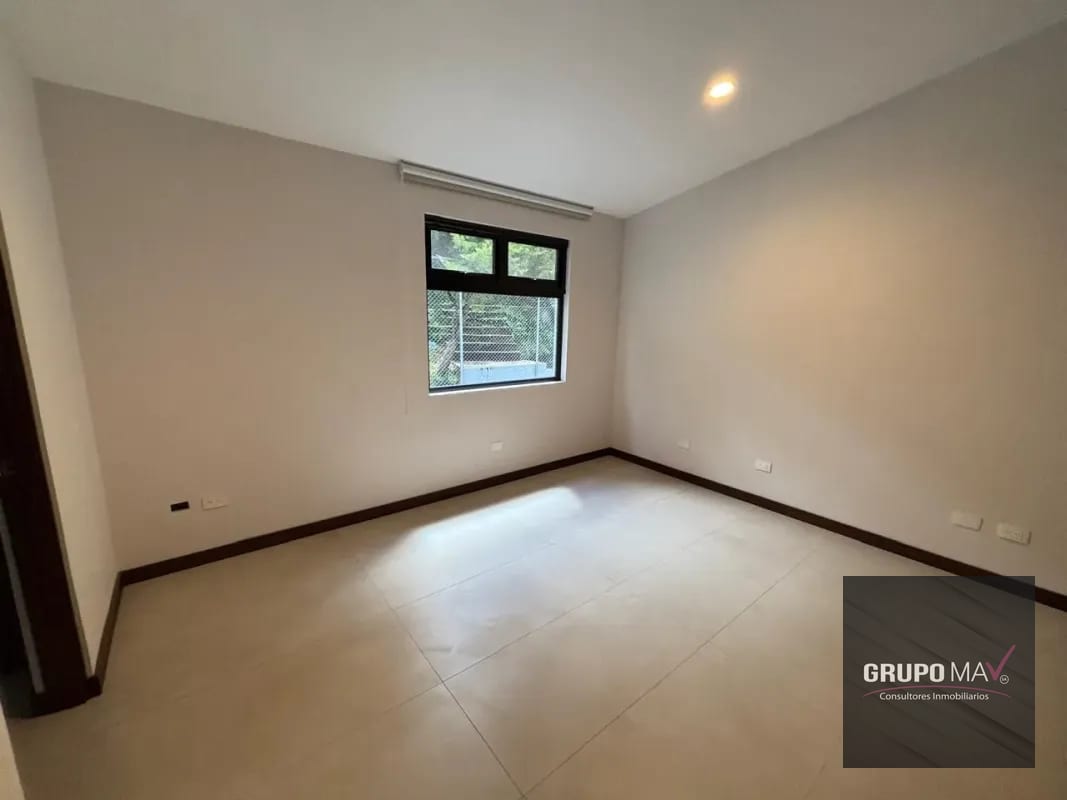 Casa Residenciales La Cruz, Santa Catarina Pínula — Casa en Alquiler en Santa Catarina Pinula, Carretera a El Salvador, Guatemala, Ciudad — foto 9 de 14