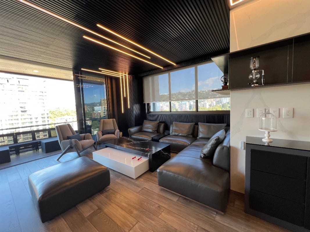 Apartamento de Lujo en Venta Zo Na 15 VH2~214 Mts2 + 2 Parqueos + Bodega $600,000 — Apartamento en Venta en Vhista, Zona 15, Guatemala, Ciudad — foto 1 de 6