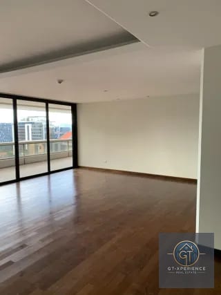 Lindo y amplio apartamento en Tiffany II, Zona 10 — Apartamento en Venta en Tiffany II, Zona 10, Guatemala, Ciudad — miniatura 1 de 17