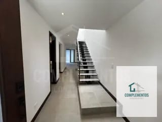 Molie, Casa en Renta Zona 10 — Casa en Alquiler en Zona 10, Guatemala, Ciudad — miniatura 6 de 12