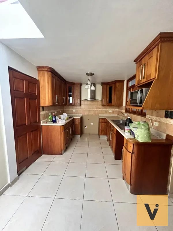 Casa en venta en Vista Hermosa 3. a 1 cuadra de UVG — Casa en Venta en Zona 15, Guatemala, Ciudad — foto 8 de 17