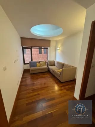 Lindo y amplio apartamento en Edificio Casa Margarita — Apartamento en Alquiler en Casa Margarita, Zona 10, Guatemala, Ciudad — miniatura 2 de 12