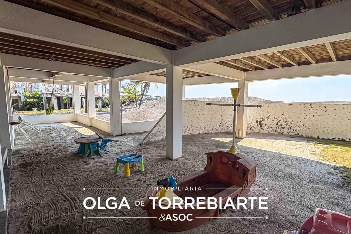 Casa frente al mar, Iztapa, Escuintla — Casa vacacional en Venta en Iztapa, Escuintla — foto 3 de 17