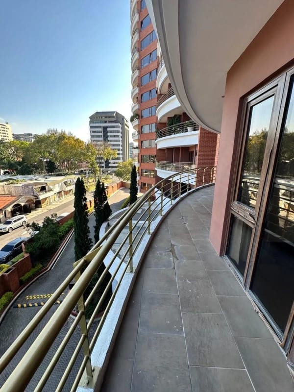 Alquiler de Apartamento Tadeus — Apartamento en Alquiler en Tadeus, Zona 14, Guatemala, Ciudad — foto 1 de 17