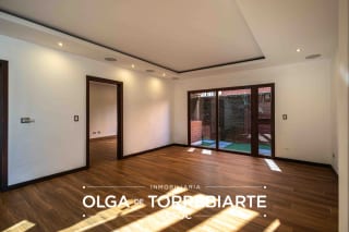 Casa en Antaria Bellas Luces — Casa en Venta en Bellas Luces, Santa Catarina Pinula, Guatemala, Ciudad — miniatura 9 de 17