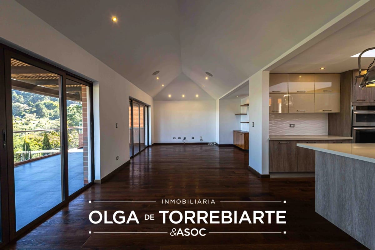 Casa en Antaria Bellas Luces — Casa en Venta en Bellas Luces, Santa Catarina Pinula, Guatemala, Ciudad — foto 17 de 17