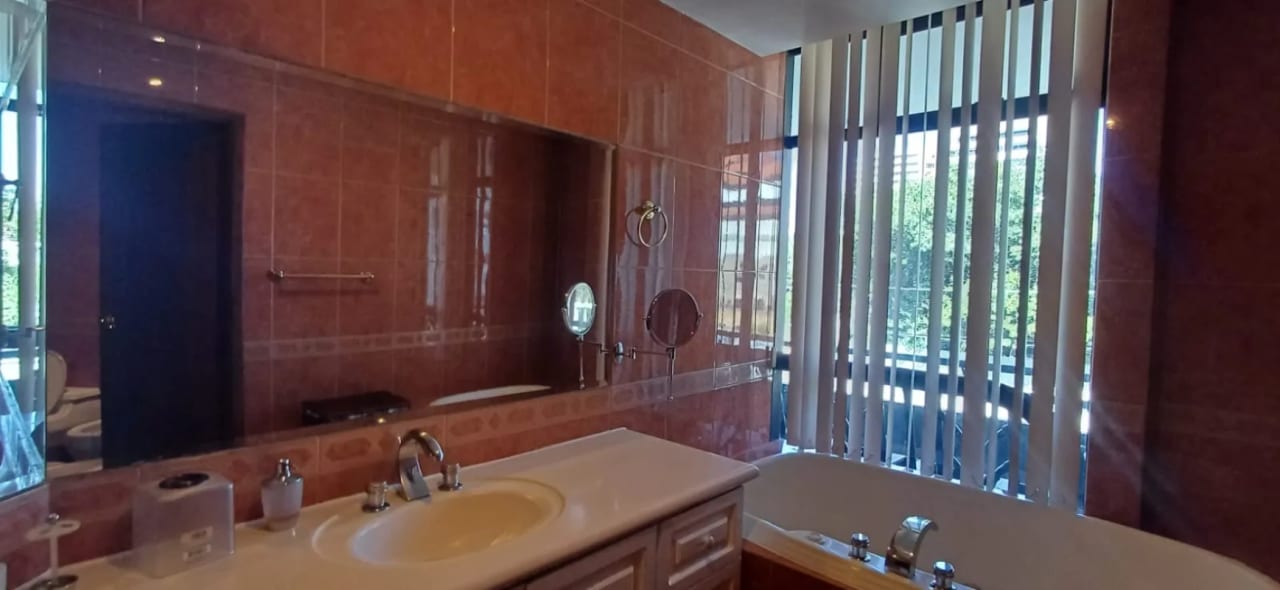 Se renta apartamento en zona 14 amueblado con opción de venta — Apartamento en Alquiler en Zona 14, Guatemala, Ciudad — foto 5 de 17