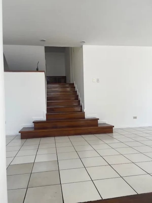 Casa en VENTA o RENTA en Montebello I, CAES — Casa en Venta en Monte bello, Carretera a El Salvador, Guatemala, Ciudad — foto 17 de 17