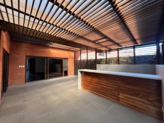 Casa Venta Condominio Exclusivo la Joya Zona 10, 4 Dormitorios, 440 Mts2 , 3.5 BAÑOS~4 Parqueos $1,000,000 Dolares — Casa en Venta en Zona 10, Guatemala, Ciudad — miniatura 8 de 11