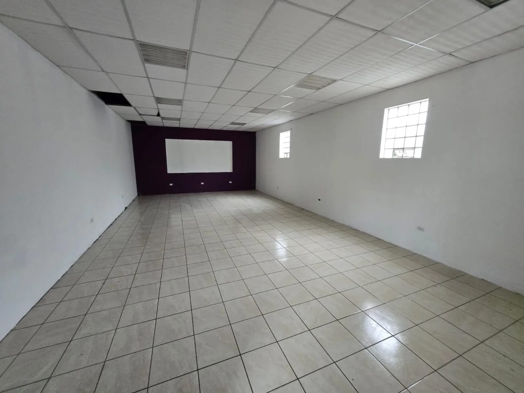 Casa para uso comercial en renta!! Excelente ubicación en zona 9 — Casa en Alquiler en Zona 9, Guatemala, Ciudad — foto 12 de 12