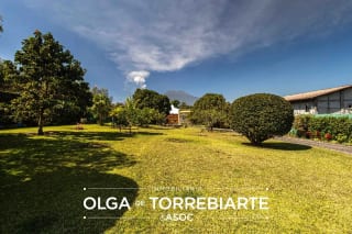 Casa en San Pedro Las Huertas, Antigua Guatemala — Casa en Venta en San Pedro Las Huertas, Antigua, Sacatepéquez — miniatura 5 de 17