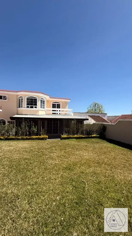 Carretera a El Salvdor Casa en venta Colinas de Andalucía km 16.5 entrada a Olmeca — Casa en Venta en Colinas De Andalucia, Carretera a El Salvador, Guatemala, Ciudad — foto 1 de 9
