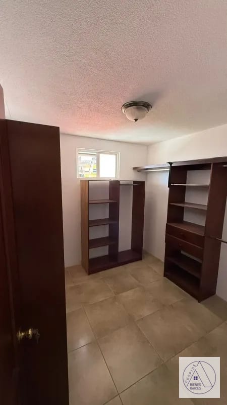Carretera a El Salvdor Casa en venta Colinas de Andalucía km 16.5 entrada a Olmeca — Casa en Venta en Colinas De Andalucia, Carretera a El Salvador, Guatemala, Ciudad — foto 4 de 9